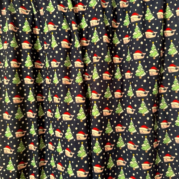 Vineyard Vines Santa Whale Lounge Pants - Picture 7 of 7